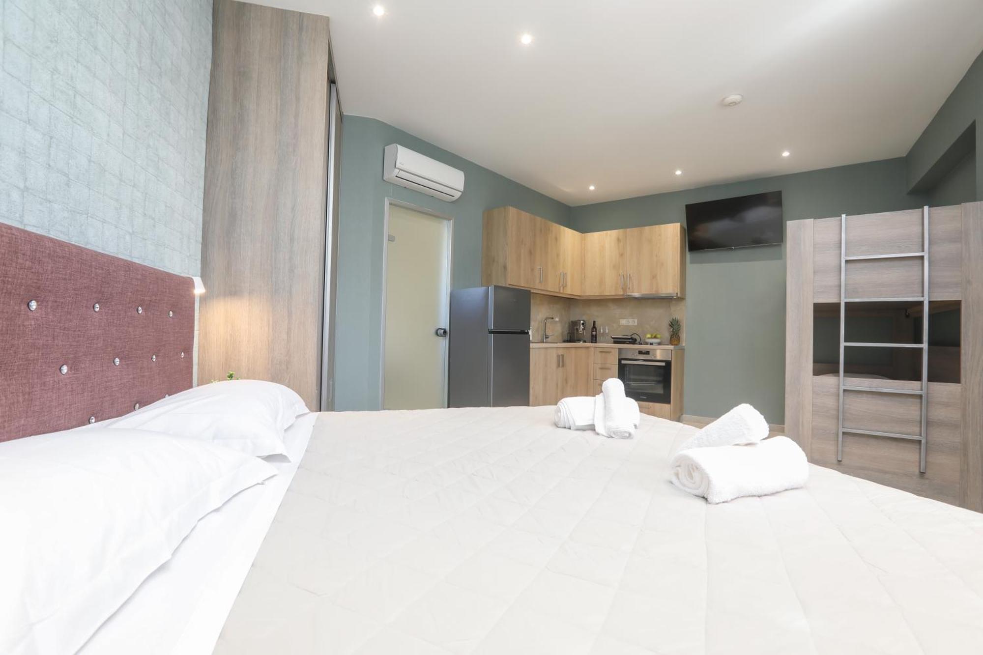 Corfu Gold Luxury Suites Mpenitses Eksteriør billede
